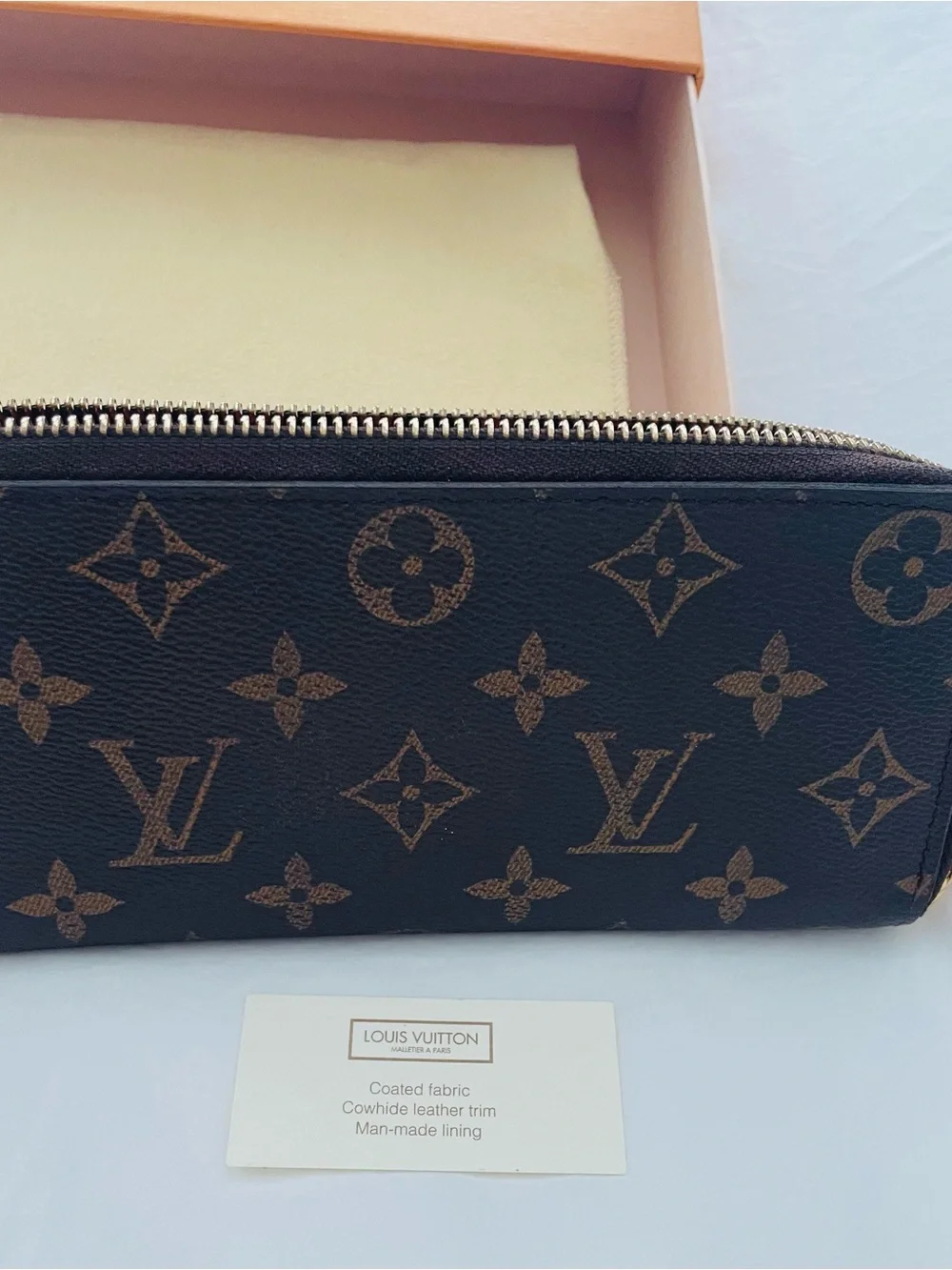Louis Vuitton classic louis